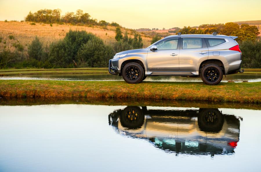  Mitsubishi Pajero Sport Shogun 2018 года  (ZA) (фото 4 из 27)
